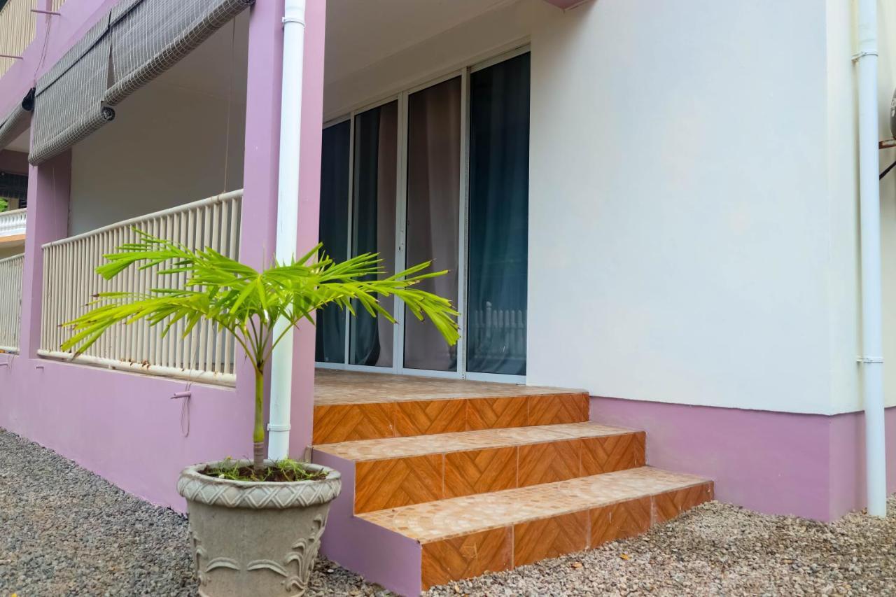Will'S Sea View Apartments Виктория Екстериор снимка